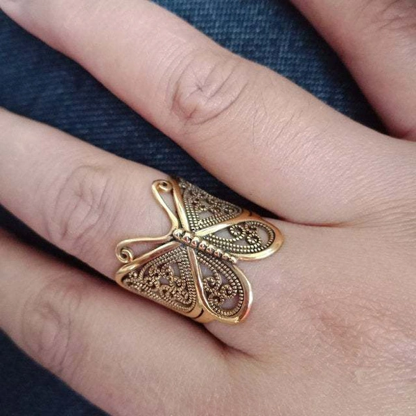 Fashion Retro Carved Butterfly Style Ancient gold plated Ring Women's Luxury Court Style Engagement Anniversary Party silver plated Ring Jewelry