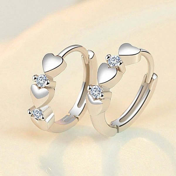 New Design Heart 925 Silver Diamond Stud Earrings for Woman Romantic Wedding Jewelry Accessories