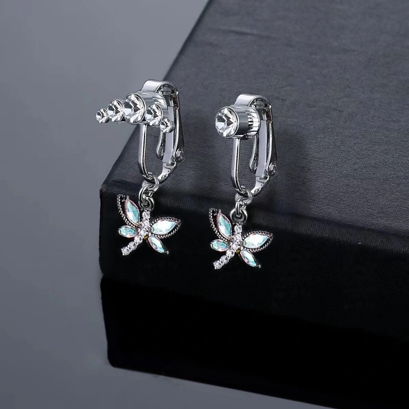 Women's Fashion Perforated Navel Clip