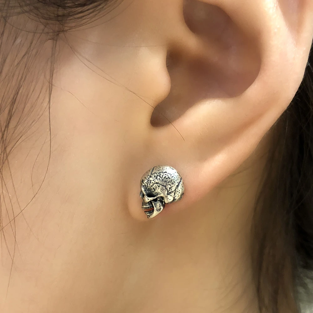 S925 Creative Distressed Half Skull Earrings