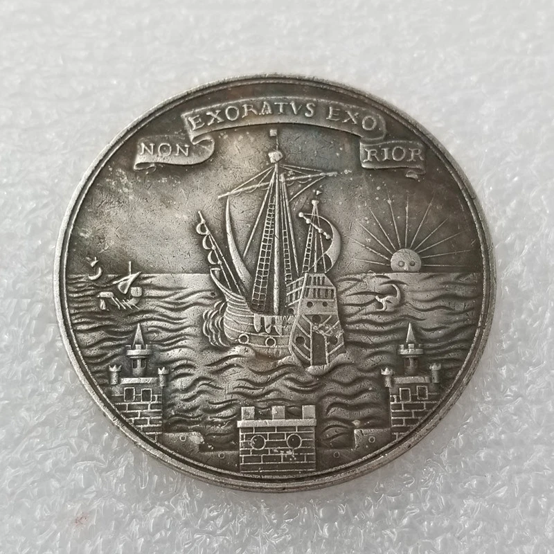 Cooperized Silver Antique Crafts Sweden Commemorative Coin