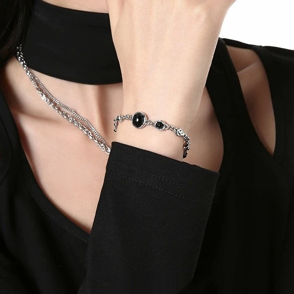 Metal Texture Black Bead Bracelet Cold Style Light Luxury All-match Couples Bracelet