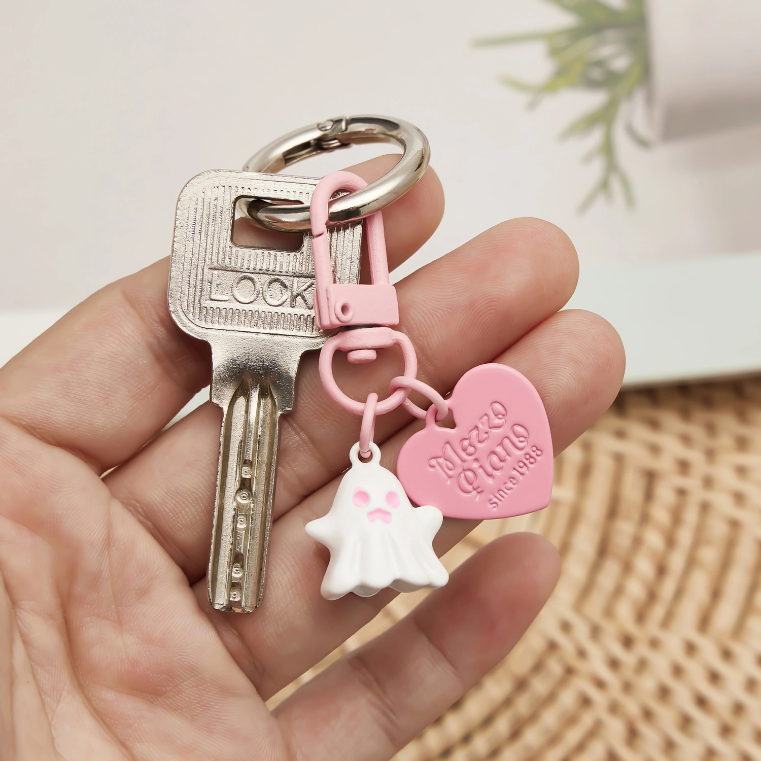 Cute Ghost Key Ring Cartoon Ghost Lucky Keychain Key Ring Keychains