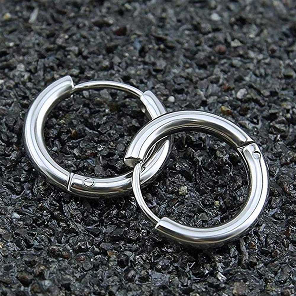 Zinc Foreign Trade Earrings Stylish Glossy Ear Clip Silver Round Tube Small Ring Anti-fashion