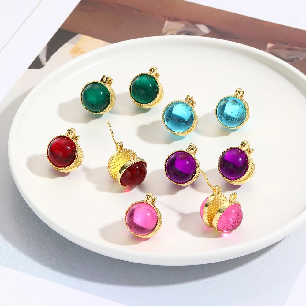 Women's Fashion Retro Color Radian Round Earrings