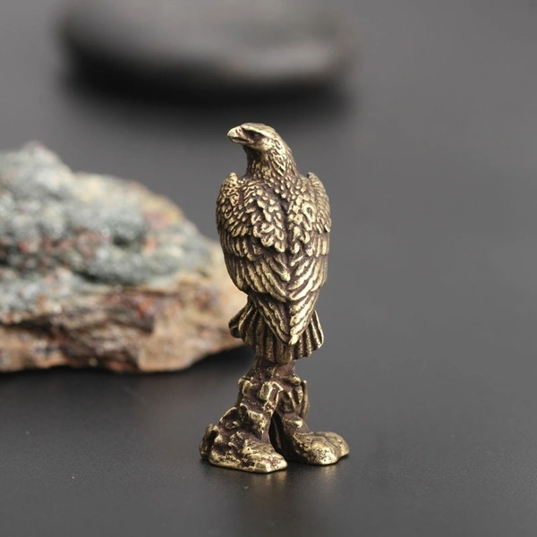 New Brass Eagle Statue Vintage Simulated Animal Statue Home Office Desk Decor Ornament Metal Figure Props Toy Gift