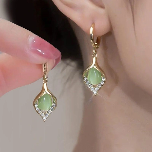 2023 New Women's Fashion Geometric Earrings Temperament Drop Earrings Girl Gift Earrings 1 Pair