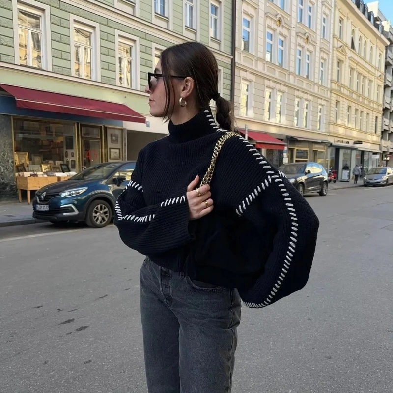 Color Contrast Patchwork Line Design Sense Crew Neck Casual Sweater