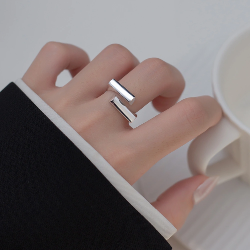 European And American Special-interest Design Square Cross Ring Ins Style