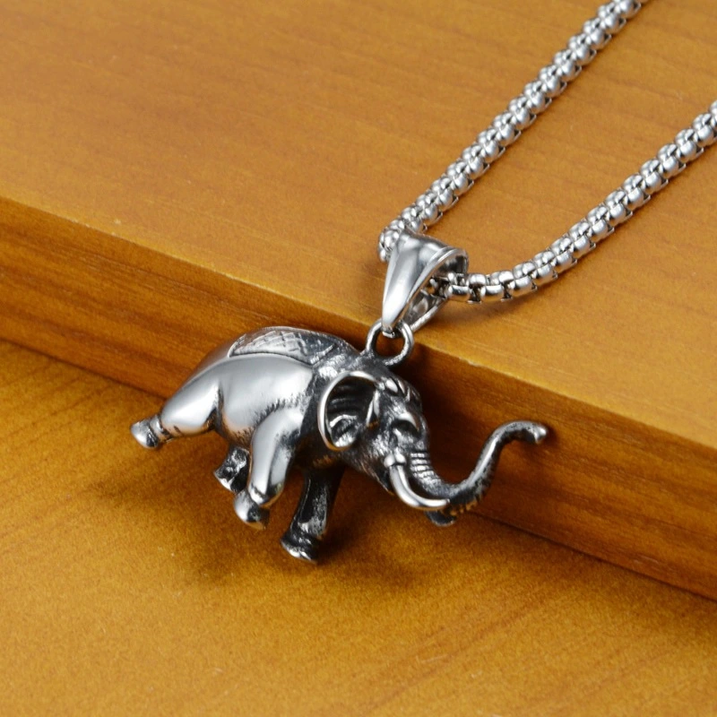 Hip Hop Fashion Engraved Elephant Titanium Steel Necklace