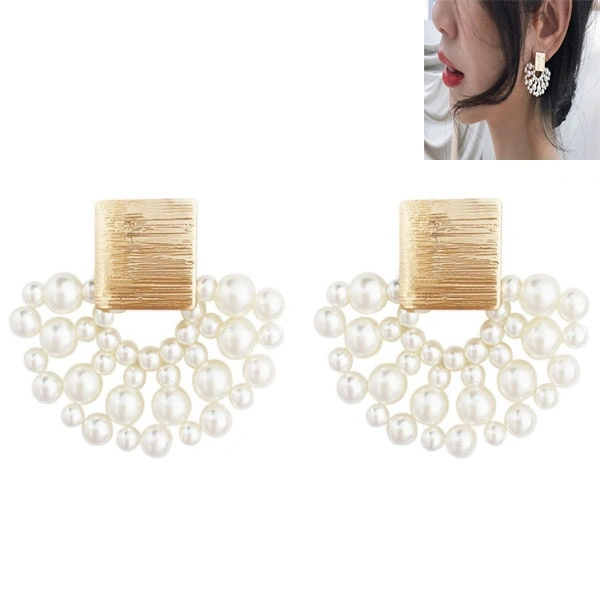 Delysia King Scalloped earrings