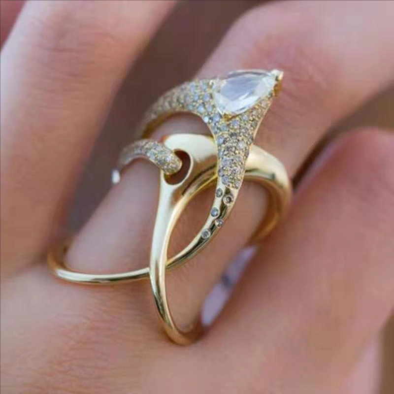 Luxury Irregular Magical Witch Ring Super Cool Accessories Gadget Gold Color Twist Winding Women Jewelry Personality Rings Size 5-11