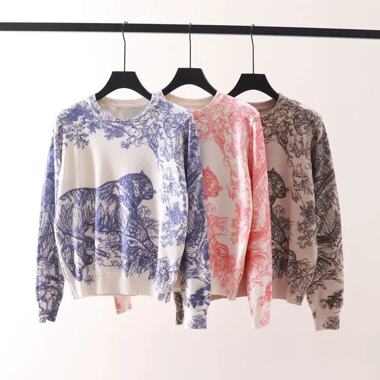 Fall Winter Women Casual Style Animal Pattern Printing Pullover Sweater Classic Crew Neck Knit