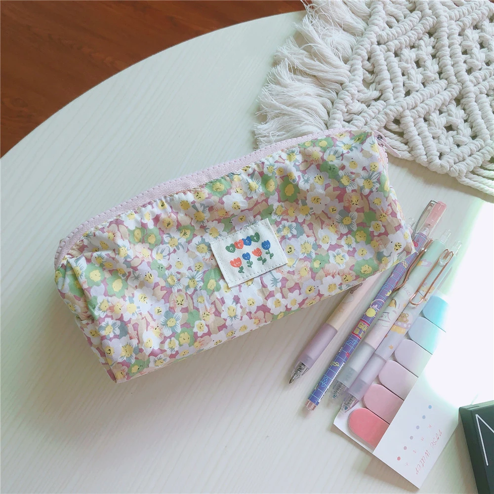 Cream Light Purple Salt Floral Pen Bag