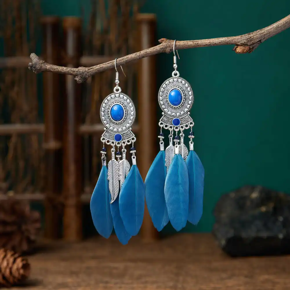 Women's Fashion Acrylic Feather Earrings