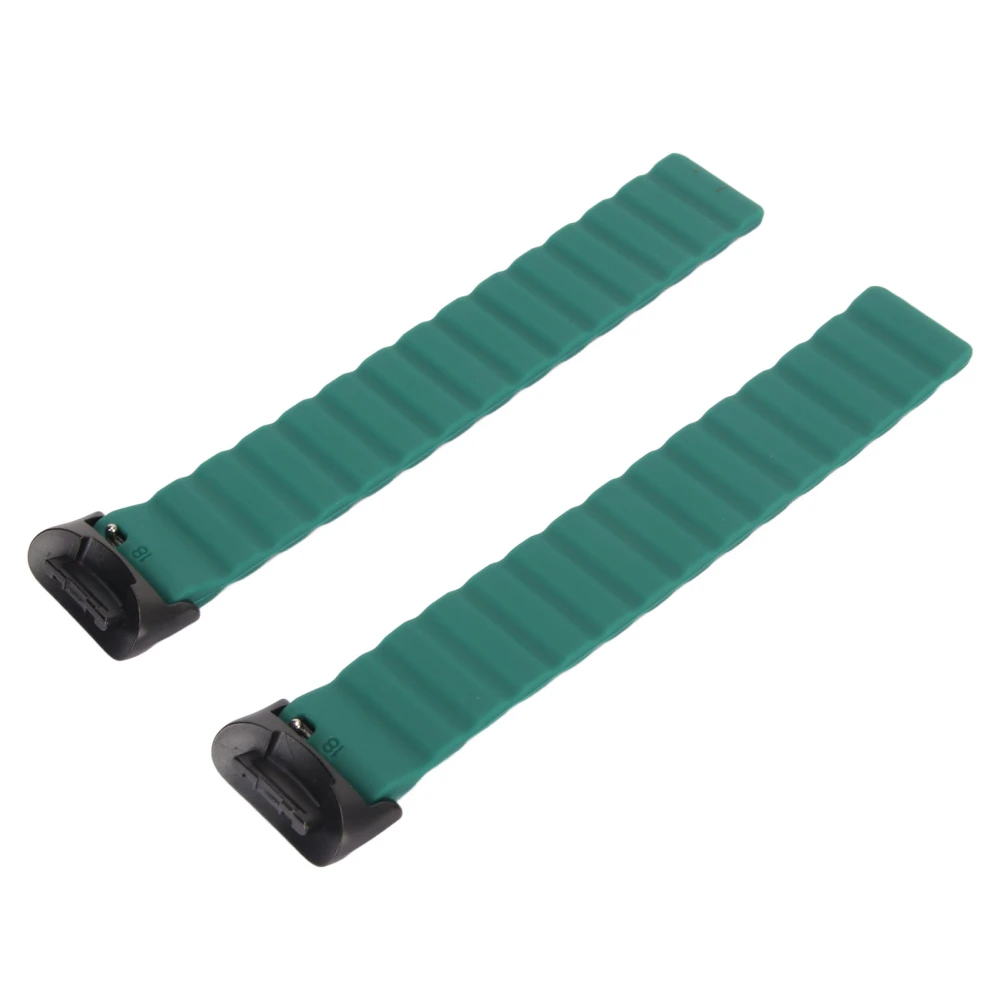 Magnetic Watch Band Adjustable Quick Release Silicone Watch Strap Accessory Fit for Fitbit Charge 5 OD Green