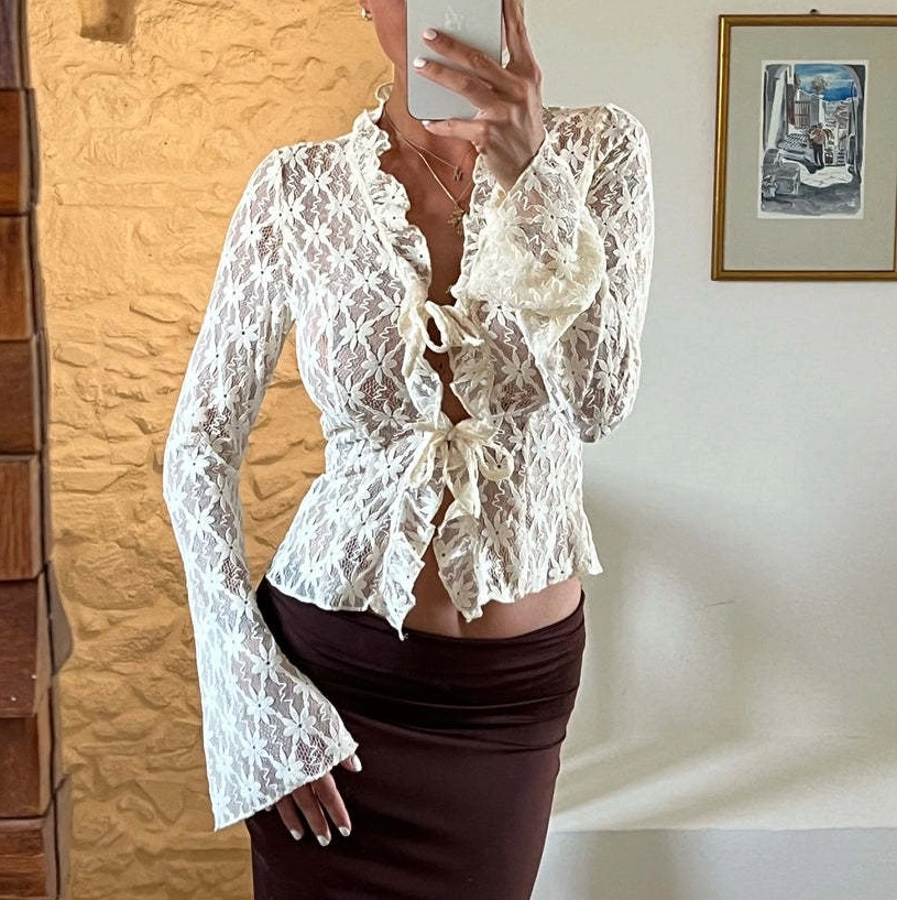 Fashion Slim Fit Slimming Refined Outdoor Lace Long Sleeve Cardigan