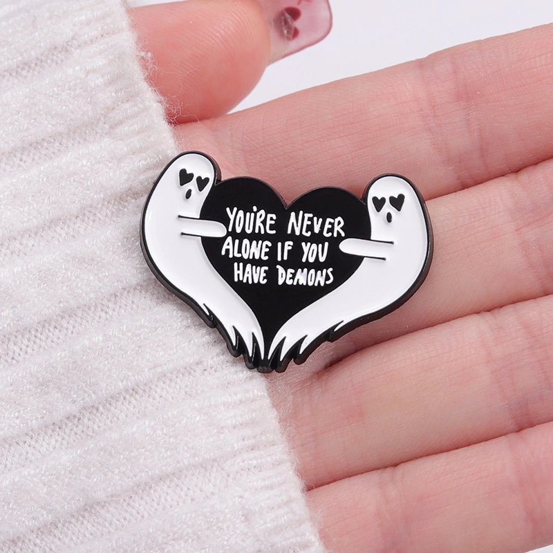 European And American Halloween White Ghost Holding Love Badge