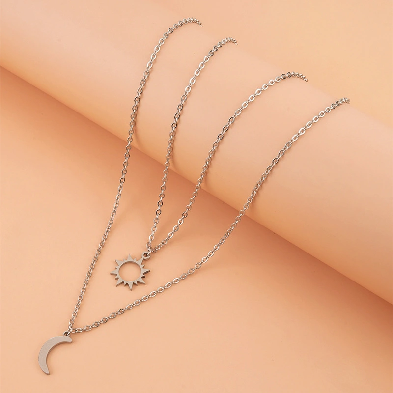 New Sun And Moon Couple Necklace Ouchuang Yi Simple Stainless Steel Sun And Moon Clavicle Necklace 2-piece Set