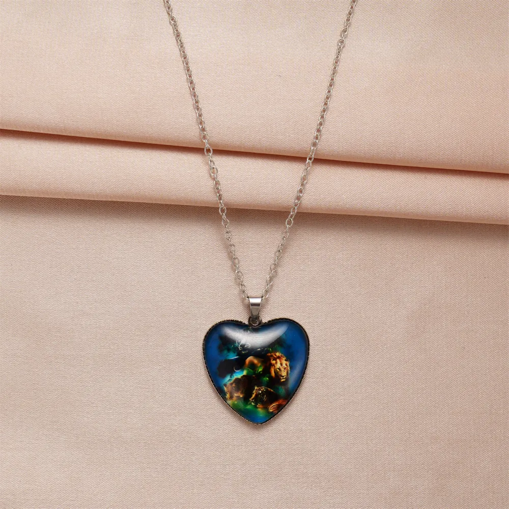 Tiger Lion Cheetah Fashion Heart-shaped Crystal Necklace