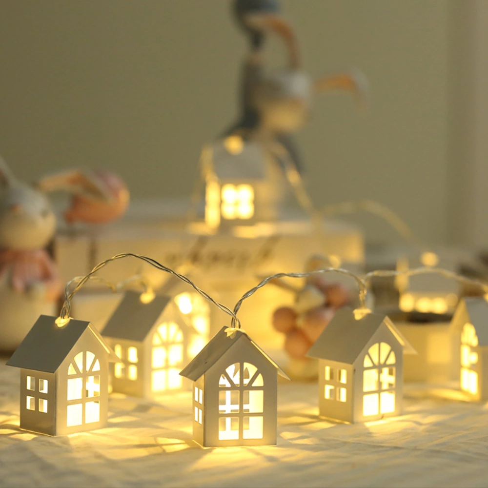 Nordic Style Small House Lighting Chain