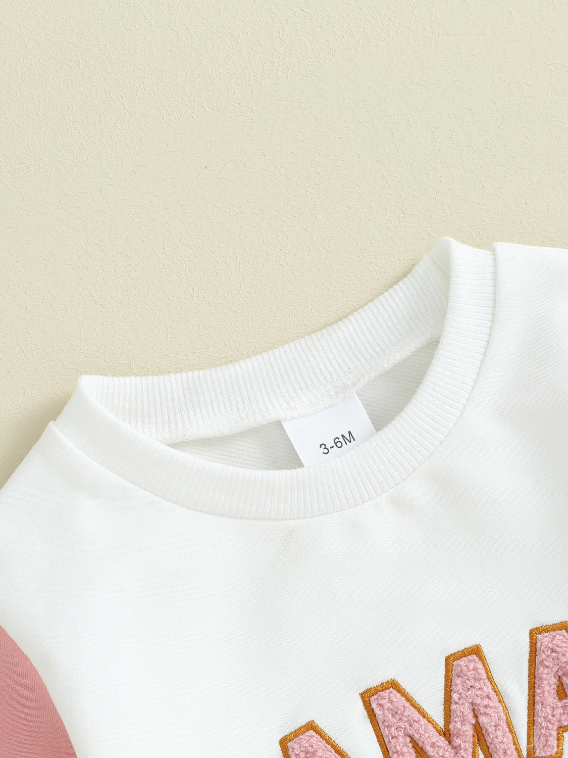 Girls 2 Piece Outfit Letter Pattern Sweatshirt and Elastic Pants