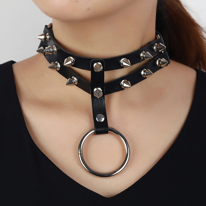 Women's Punk Exaggerated Pointed Leather Necklace