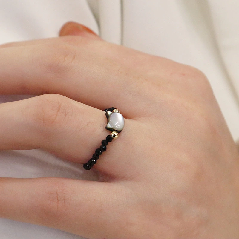 Two-dimensional Cute Twin Elastic Ring