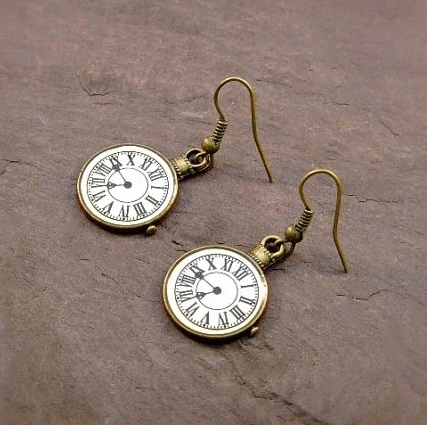 Retro Bronze Clock Fashion New Style Earrings