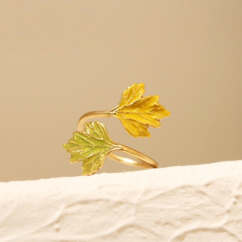 Artistic Retro Mori Style Maple Leaf 18K Bag Frosted Gold Ring