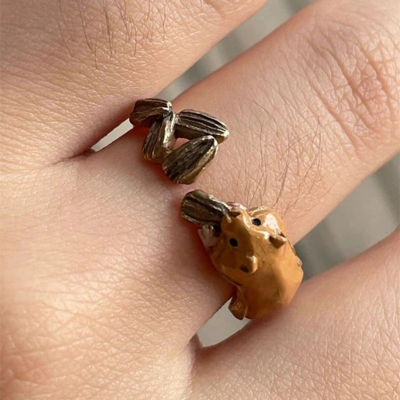 Little Squirrels Melon Seed Ring Female Design Cute Fun And Unique Simple Style Advanced Design Index Finger Ring