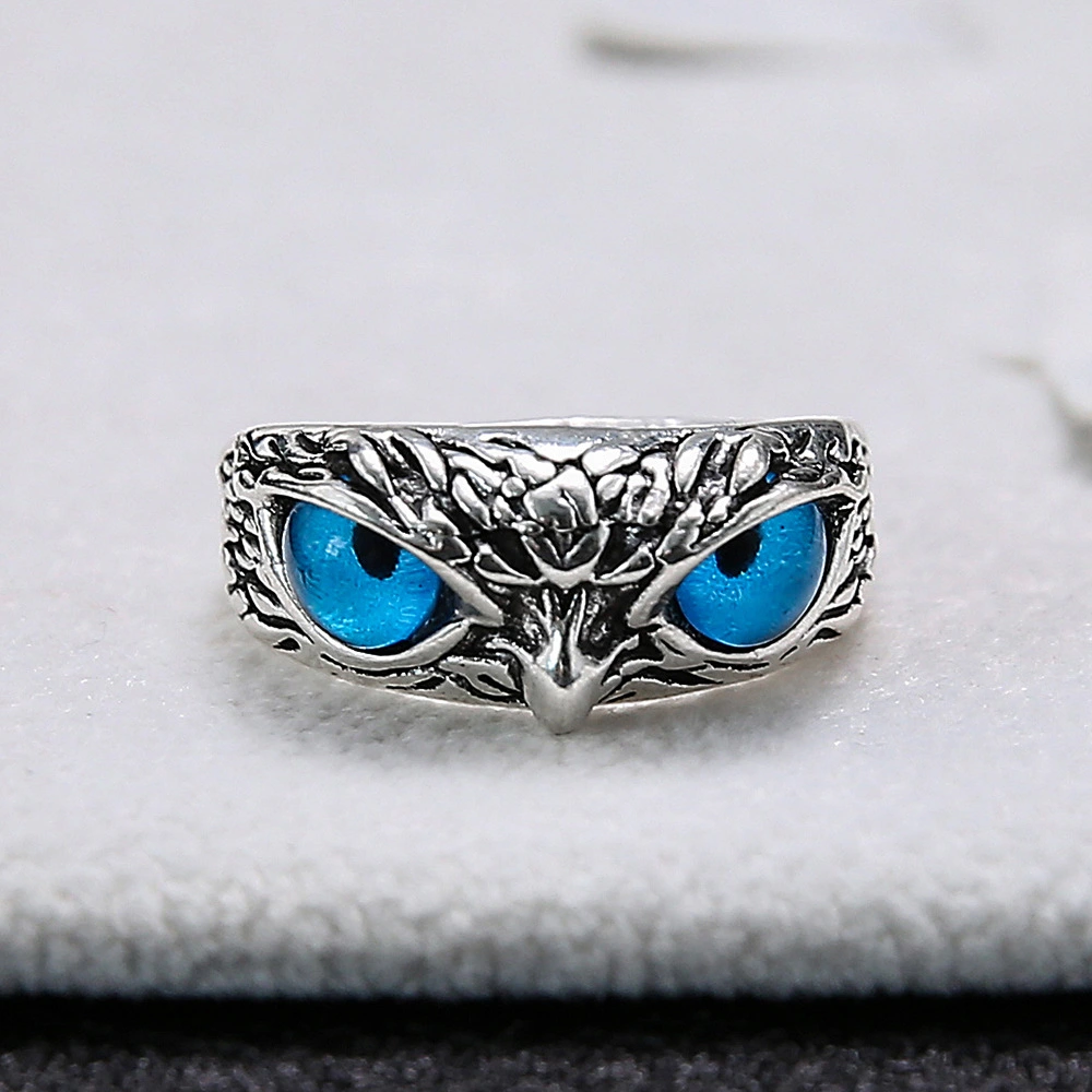 silver-plated natural vintage creative enamel blue cat's eye owl ring unique cute animal jewelry as a symbol of decoration or power