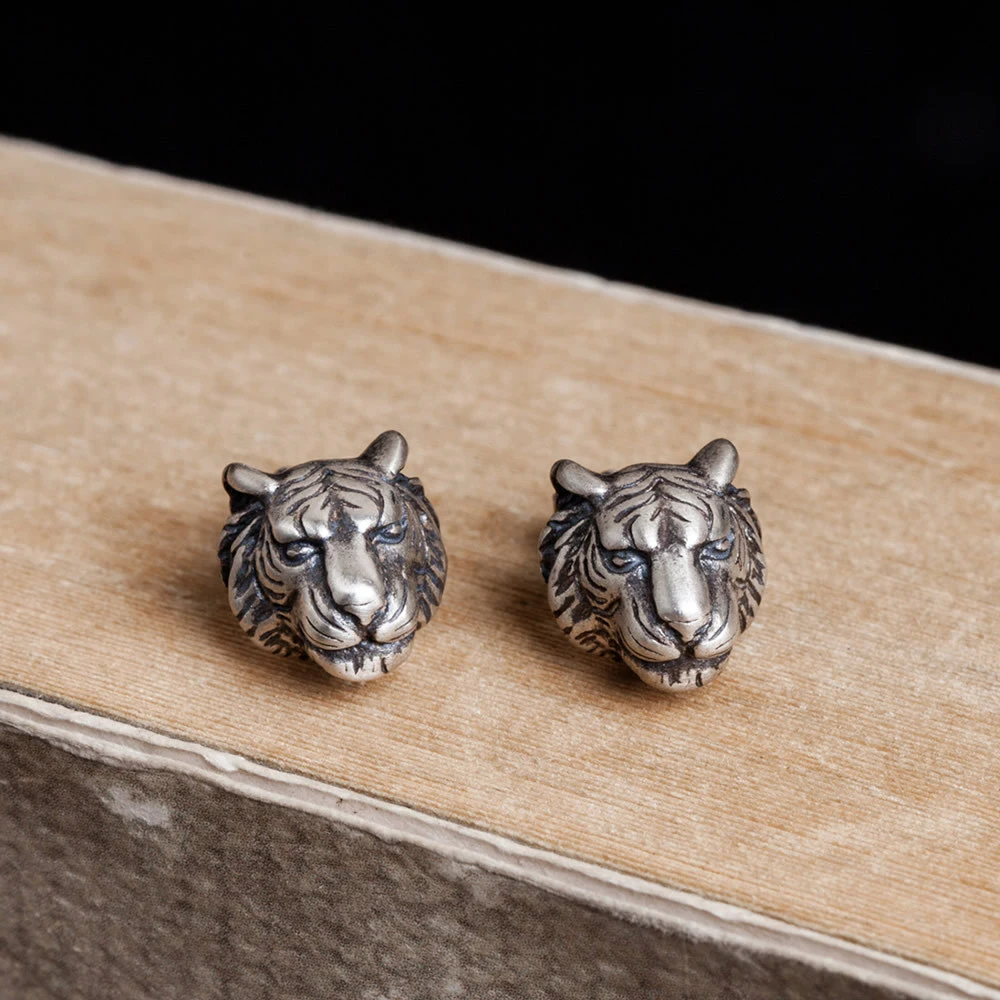 Three-dimensional Tiger Head Vintage Ear Jewelry