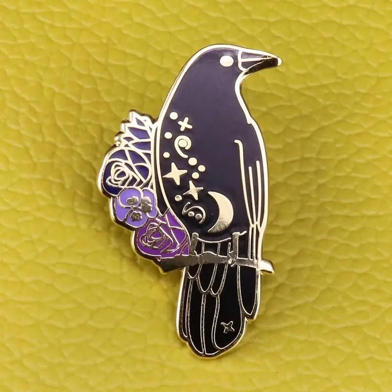 1 Pc Crow Pin Denim Jacket Brooch School Bag and Cap Badge Enamel Pin Enamel Brooches