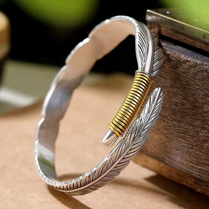 Handmade Art Design Carved Feather Bracelet Unisex Fashion Casual Sports Jewelry