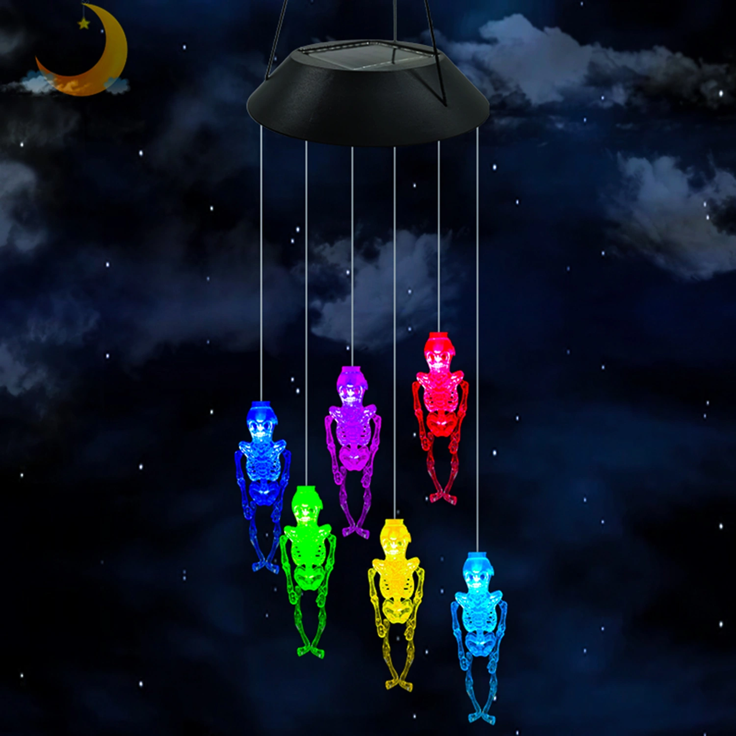 Skull Wind Chime Lamp with Light Sensor Auto ON/OFF IP55 Waterproof Solar Skull Wind Chime Halloween Party Hanging Decoration