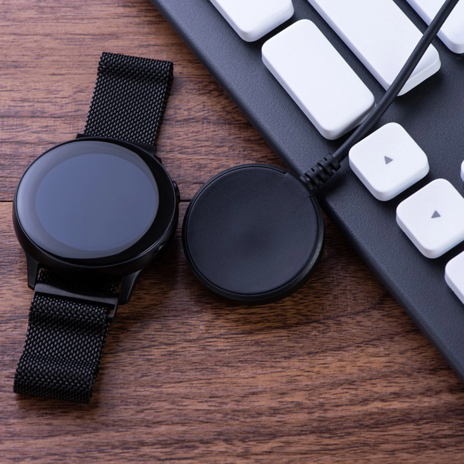 Fast Charging Wireless Charger Free Angle Adjustment Quick 2-hour Charge Watch Charging Stand for Samsung Watch 6/5/4 