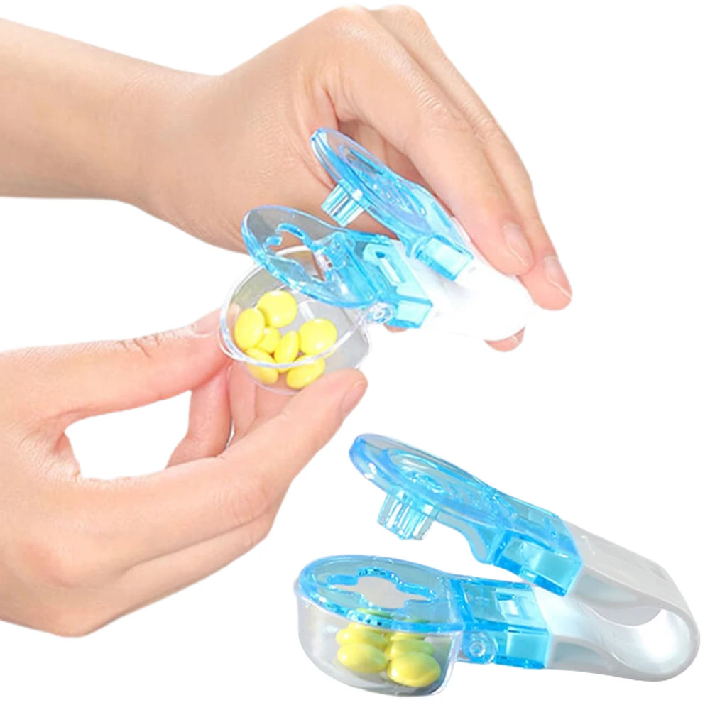 Pill Taker Compact Portable Pill Dispenser Convenience Storage Box Design Pill Taker for Home Travel