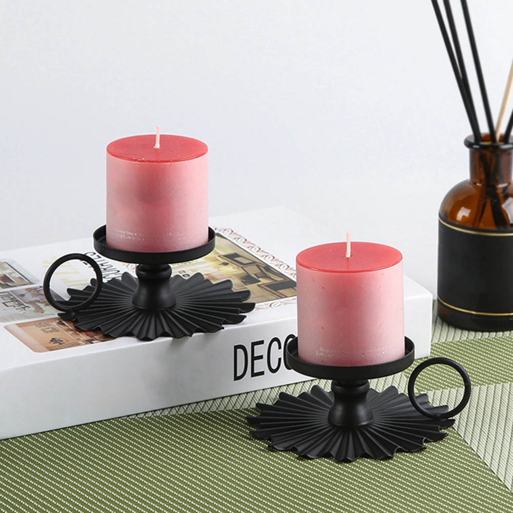 2Pcs Vintage Iron Candle Holder Set Elegant Stable Support Scalloped Base Design Round Handle Candle Holder