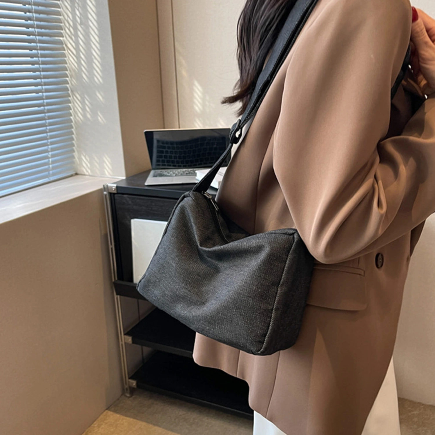 Women Single Shoulder Bag Casual Large Capacity Solid Color Canvas Adjustable Strap Portable Ladies Teen Girls Crossbody Bag Daily Use
