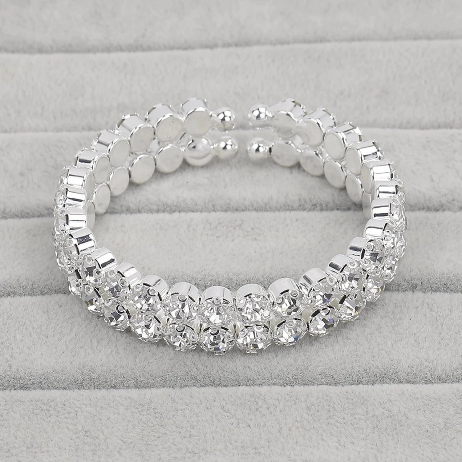 1 Set Elegant Rhinestone Jewelry Set for Women Alloy Faux Crystal Choker Necklace Earrings Bracelet Ideal for Bridal Wedding Parties
