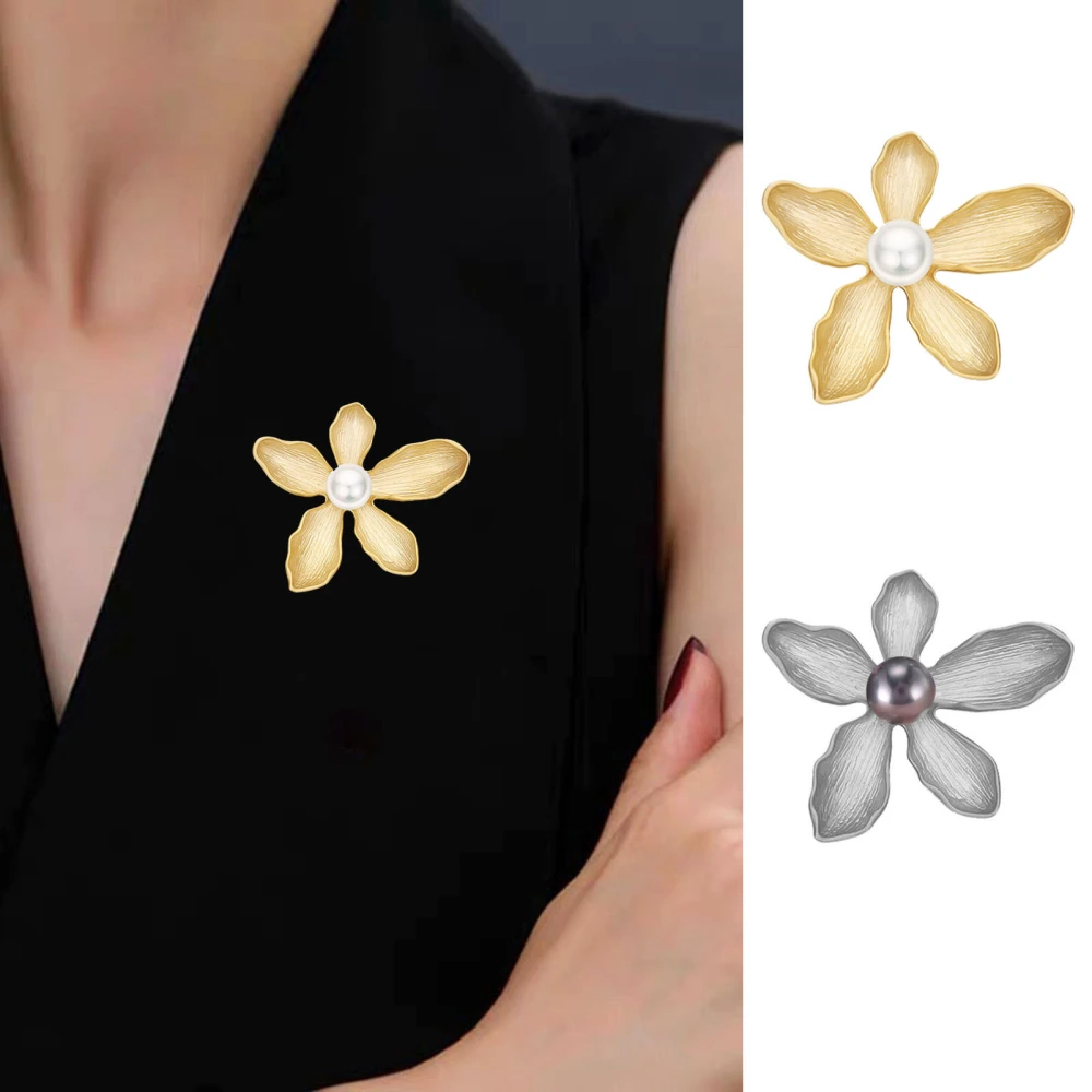 Five Petal Flower Brooch Fashionable Vintage Beautiful Charming Delicate Elegant Brooch Women Accessories