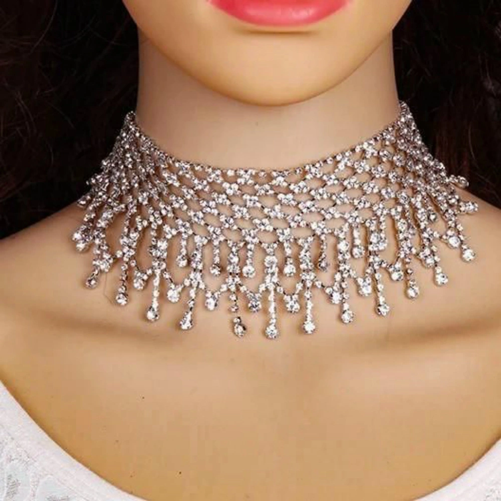 Huaman Diamond Shiny Rhinestone Necklace