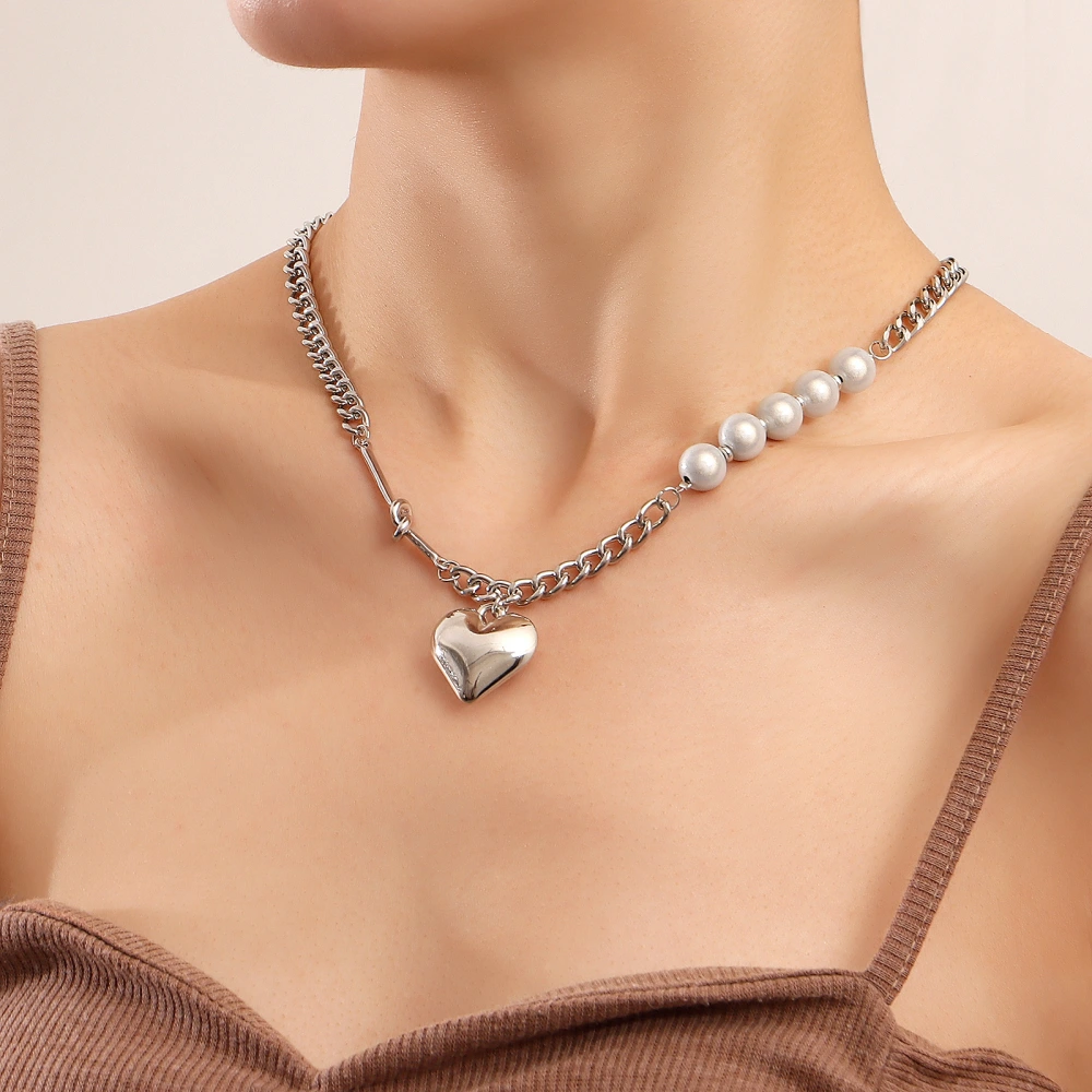 Reflective Pearl Heart Stitching Necklace