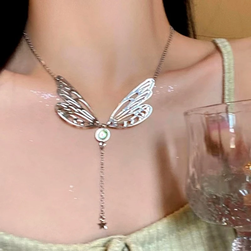Elegant Butterfly Wings XINGX Tassel Clavicle Chain