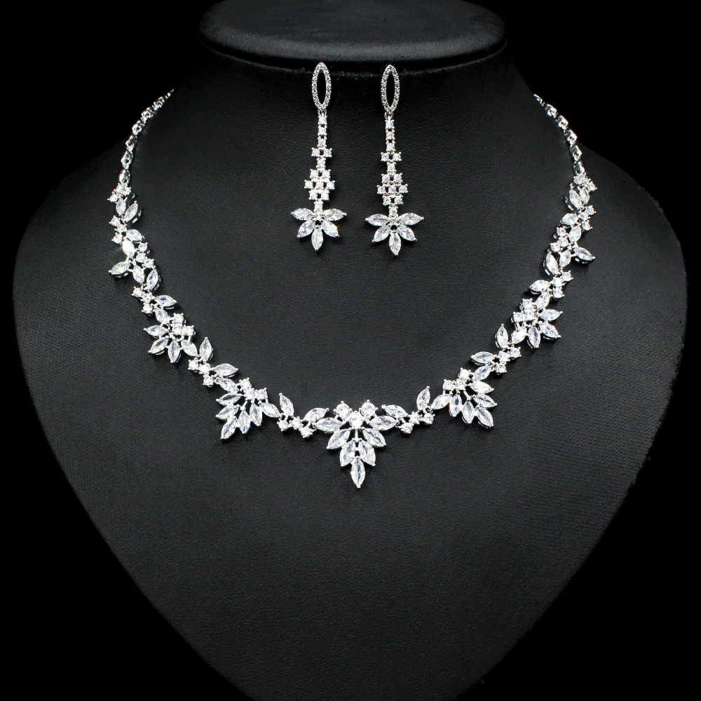 Bridal Zircon Necklace Simple Noble 925 Silver Needle Jewelry Formal Dress Jewelry