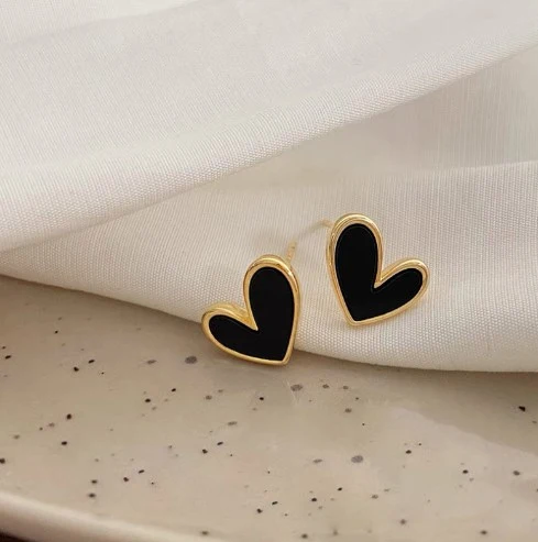 Heart Stud Earrings for Women, Elegant Temperament Earrings Jewelry