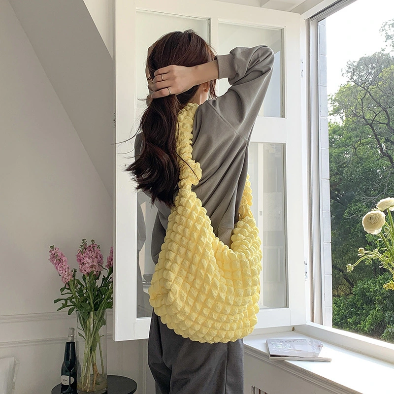 Casual Versatile Large Capacity New Pleated Cloud Bag