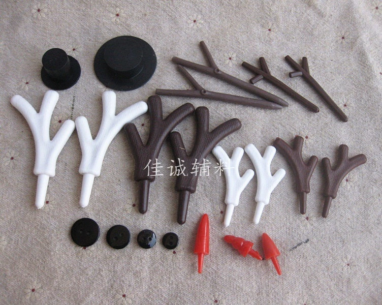 1 Set of Christmas Snowman DIY Set Snowman Nose Hat Button Tree Branch Antler Set DIY Snowman Kit