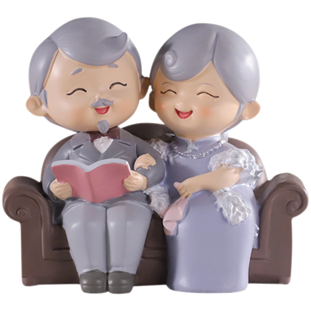 1 Set Loving Elderly Couple Figurine Husband and Wife Statue Valentine Gift